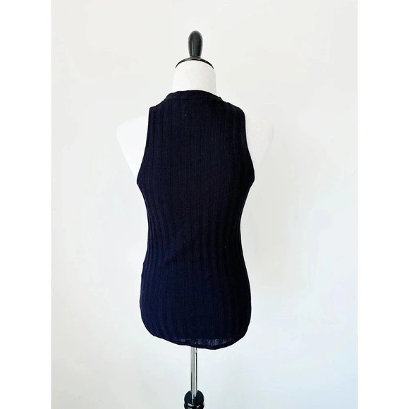 Hollister Black Ribbed Sleeveless Mock Neck Knit Top - Picture 2 of 5